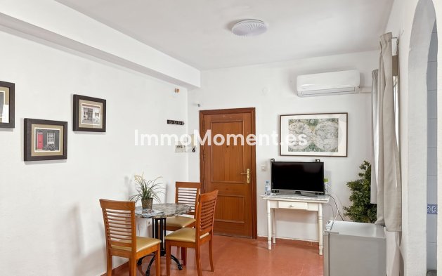 Resale - Apartment - Málaga - Centro Histórico