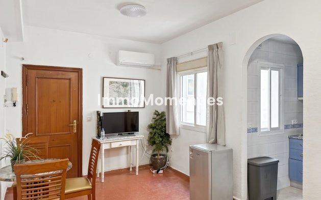 Resale - Apartment - Málaga - Centro Histórico