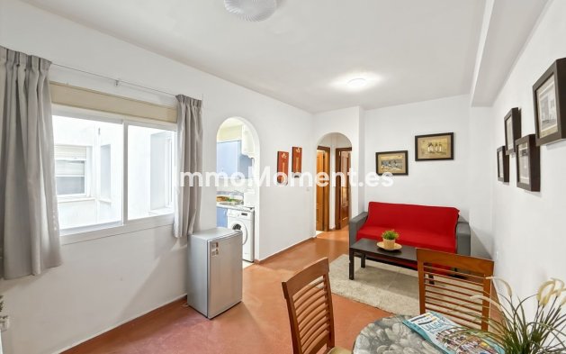 Resale - Apartment - Málaga - Centro Histórico