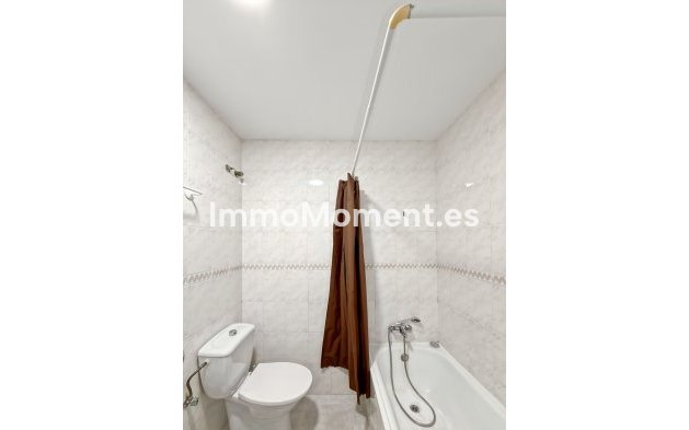 Resale - Apartment - Málaga - Centro Histórico