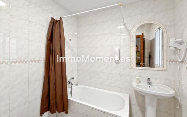 Resale - Apartment - Málaga - Centro Histórico