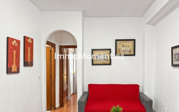 Resale - Apartment - Málaga - Centro Histórico