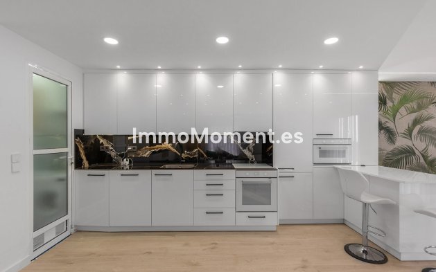 Resale - Apartment - Los Montesinos - Los Montesinos Centro