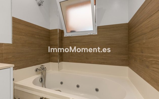 Resale - Apartment - Los Montesinos - Los Montesinos Centro