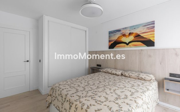Resale - Apartment - Los Montesinos - Los Montesinos Centro