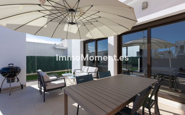 Resale - Villa - Orihuela - Vistabella Golf