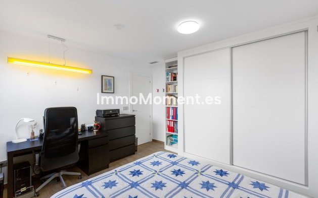 Wiederverkauf - Villa - Orihuela - Vistabella Golf