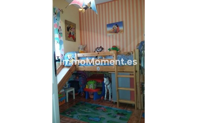 Reventa - Casa de campo - Interior  - Guaro