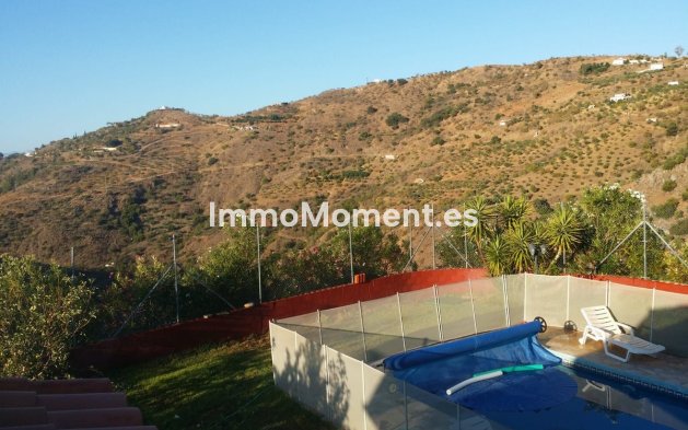 Reventa - Casa de campo - Interior  - Guaro