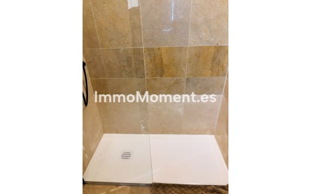 Wiederverkauf - Wohnung - Manilva - La Duquesa