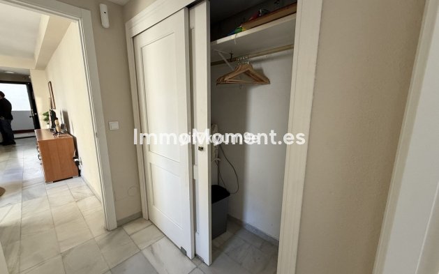 Wiederverkauf - Wohnung - Marbella - Puerto Banús