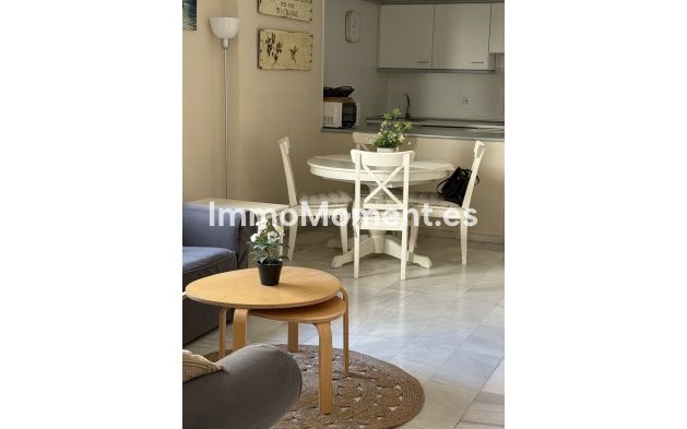 Wiederverkauf - Wohnung - Marbella - Puerto Banús