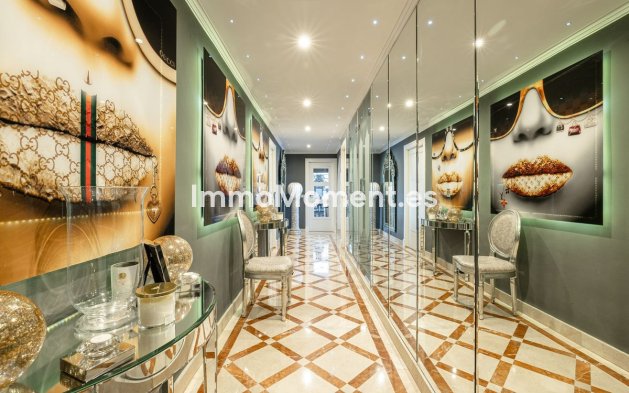 Revente - Appartement - Marbella - Nueva Andalucía