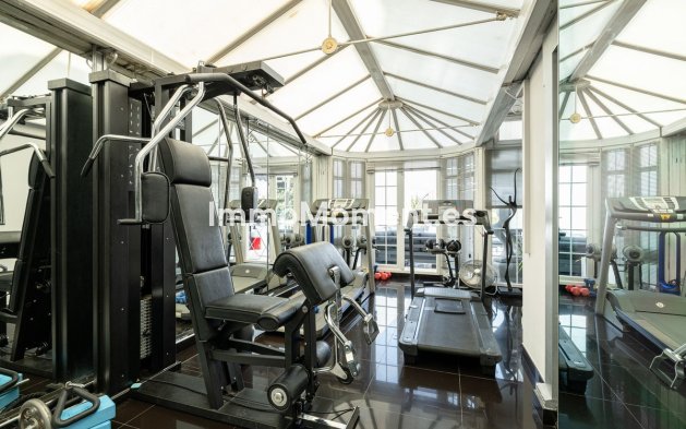 Revente - Appartement - Marbella - Nueva Andalucía