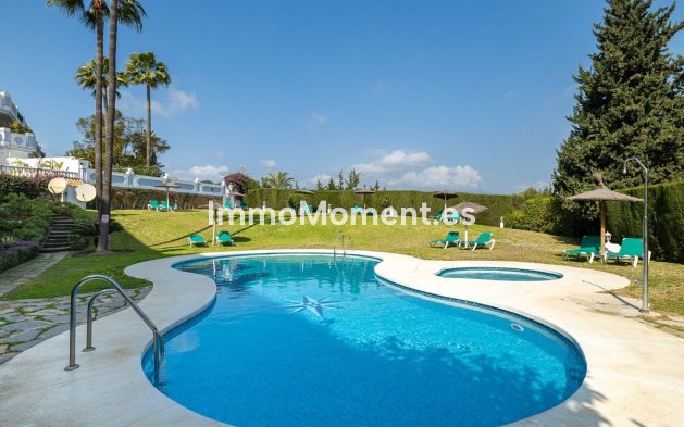 Revente - Appartement - Marbella - Nueva Andalucía