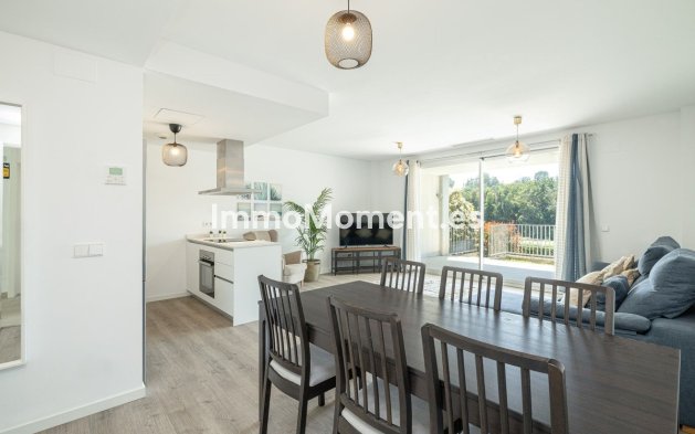 Wiederverkauf - Wohnung - Estepona  - Estepona Centro