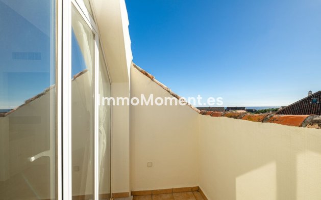 Resale - Apartment - Marbella - Elviria