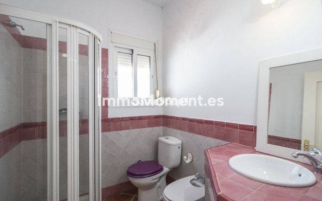 Wiederverkauf - Villa - Estepona  - New Golden Mile