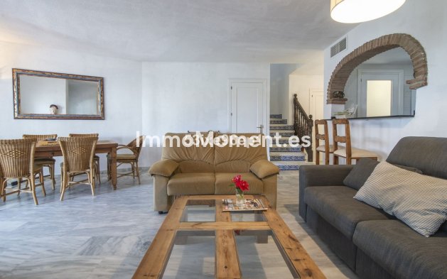 Wiederverkauf - Reihenhaus - Estepona  - Estepona Centro