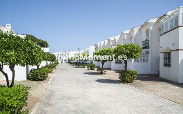 Wiederverkauf - Reihenhaus - Estepona  - Estepona Centro