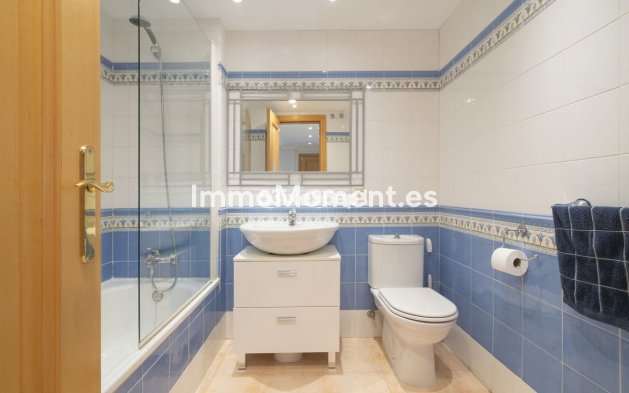 Wiederverkauf - Wohnung - Estepona  - Selwo