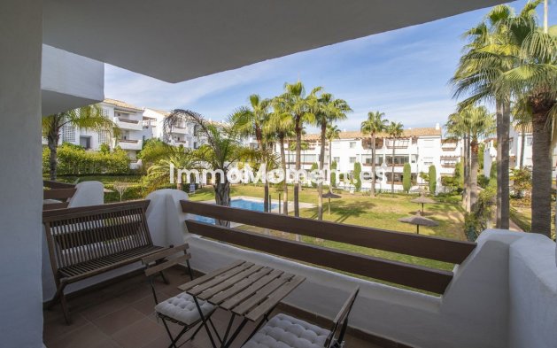 Wiederverkauf - Wohnung - Estepona  - Selwo