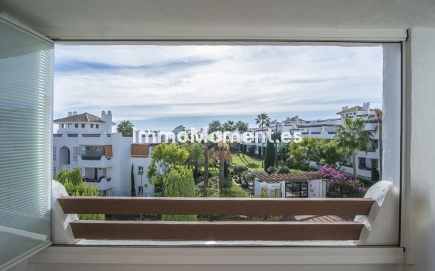 Wiederverkauf - Wohnung - Estepona  - Selwo