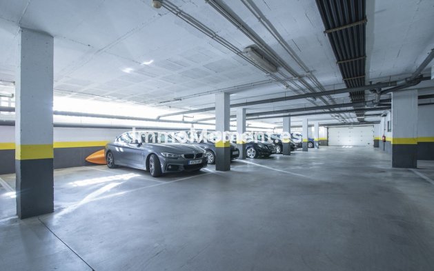 Wiederverkauf - Wohnung - Estepona  - Selwo