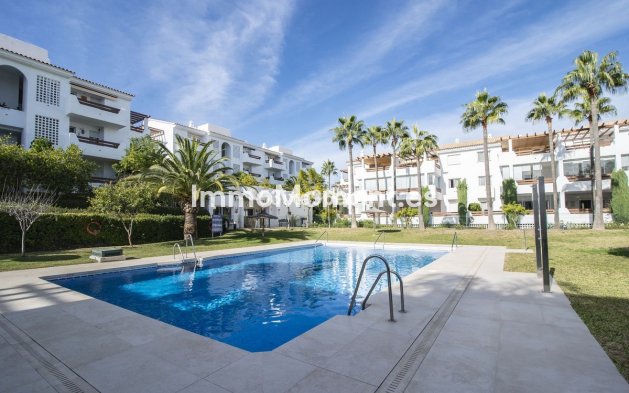 Wiederverkauf - Wohnung - Estepona  - Selwo