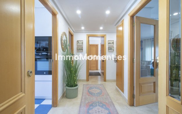 Wiederverkauf - Wohnung - Estepona  - Selwo