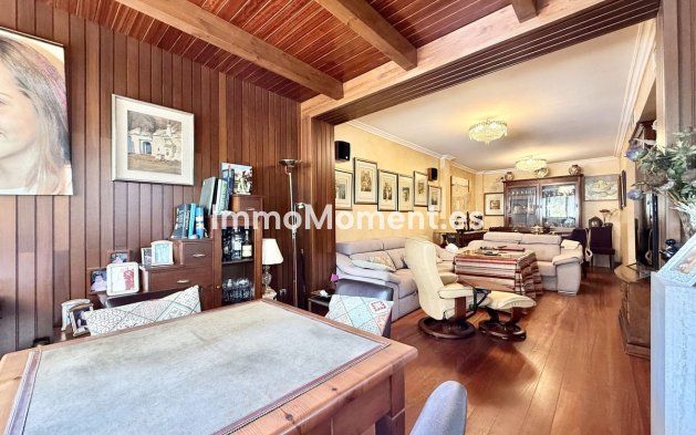 Revente - Villa - Estepona  - Estepona Centro