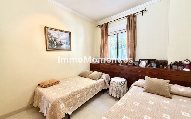 Revente - Villa - Estepona  - Estepona Centro