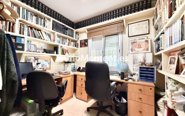 Revente - Villa - Estepona  - Estepona Centro