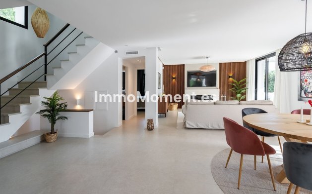 Wiederverkauf - Villa - Marbella - Nueva Andalucía