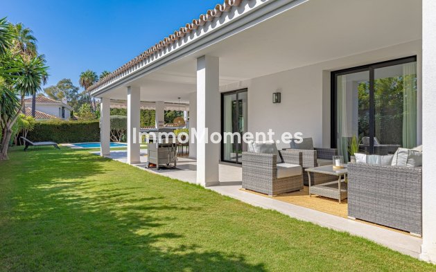 Wiederverkauf - Villa - Marbella - Nueva Andalucía