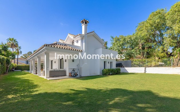 Wiederverkauf - Villa - Marbella - Nueva Andalucía