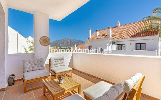 Reventa - Apartamento - Marbella - Nueva Andalucía