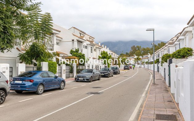 Revente - Maison mitoyenne - Marbella - Nueva Andalucía