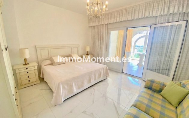 Revente - Maison mitoyenne - Estepona  - Estepona Centro
