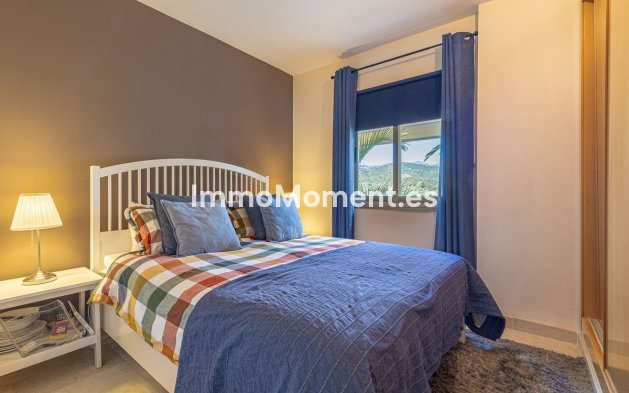 Wiederverkauf - Wohnung - Estepona  - Selwo