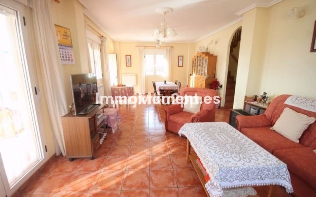 Resale - Villa - Torrevieja - Aguas Nuevas