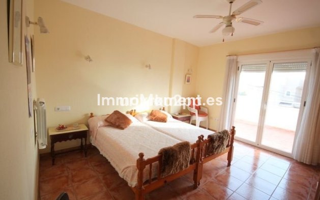 Resale - Villa - Torrevieja - Aguas Nuevas