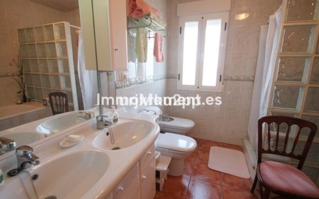 Resale - Villa - Torrevieja - Aguas Nuevas