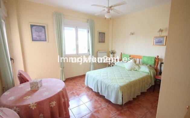 Resale - Villa - Torrevieja - Aguas Nuevas