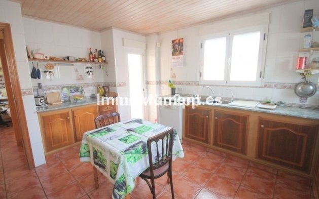 Resale - Villa - Torrevieja - Aguas Nuevas