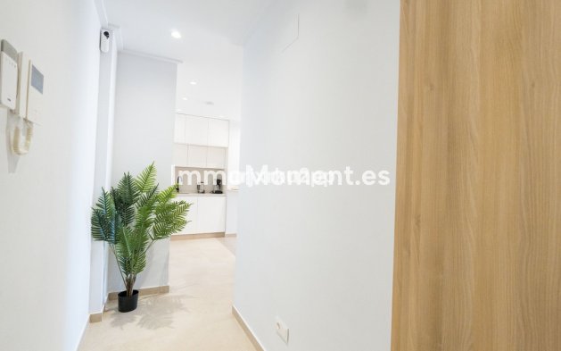 Resale - Apartment - Guardamar del Segura - Urbanización El Raso