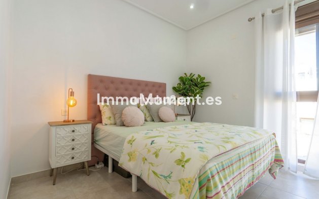 Resale - Apartment - Pilar de la Horadada - Torre de la Horadada
