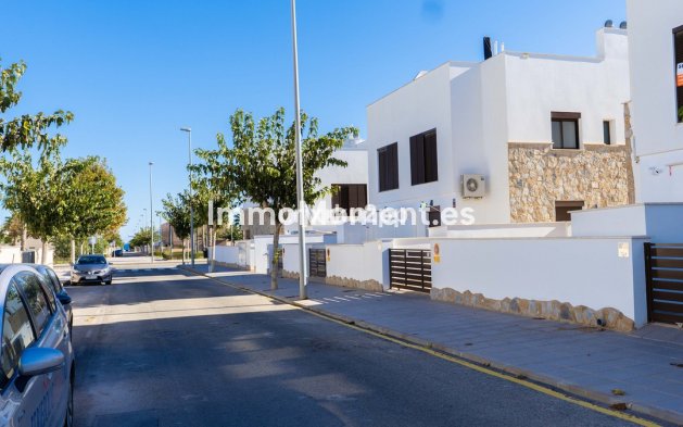 Resale - Apartment - Pilar de la Horadada - Torre de la Horadada