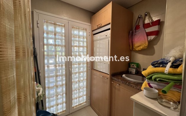 Revente - Villa - Estepona  - Costalita