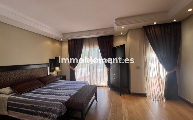 Revente - Villa - Estepona  - Costalita